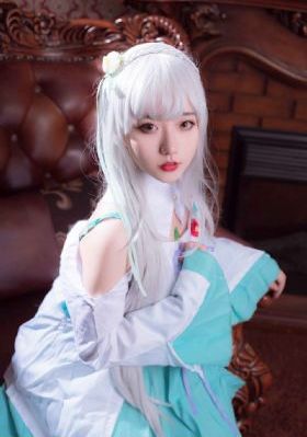 眼泪女王电视剧在线观看免费_1080P高清电影在线